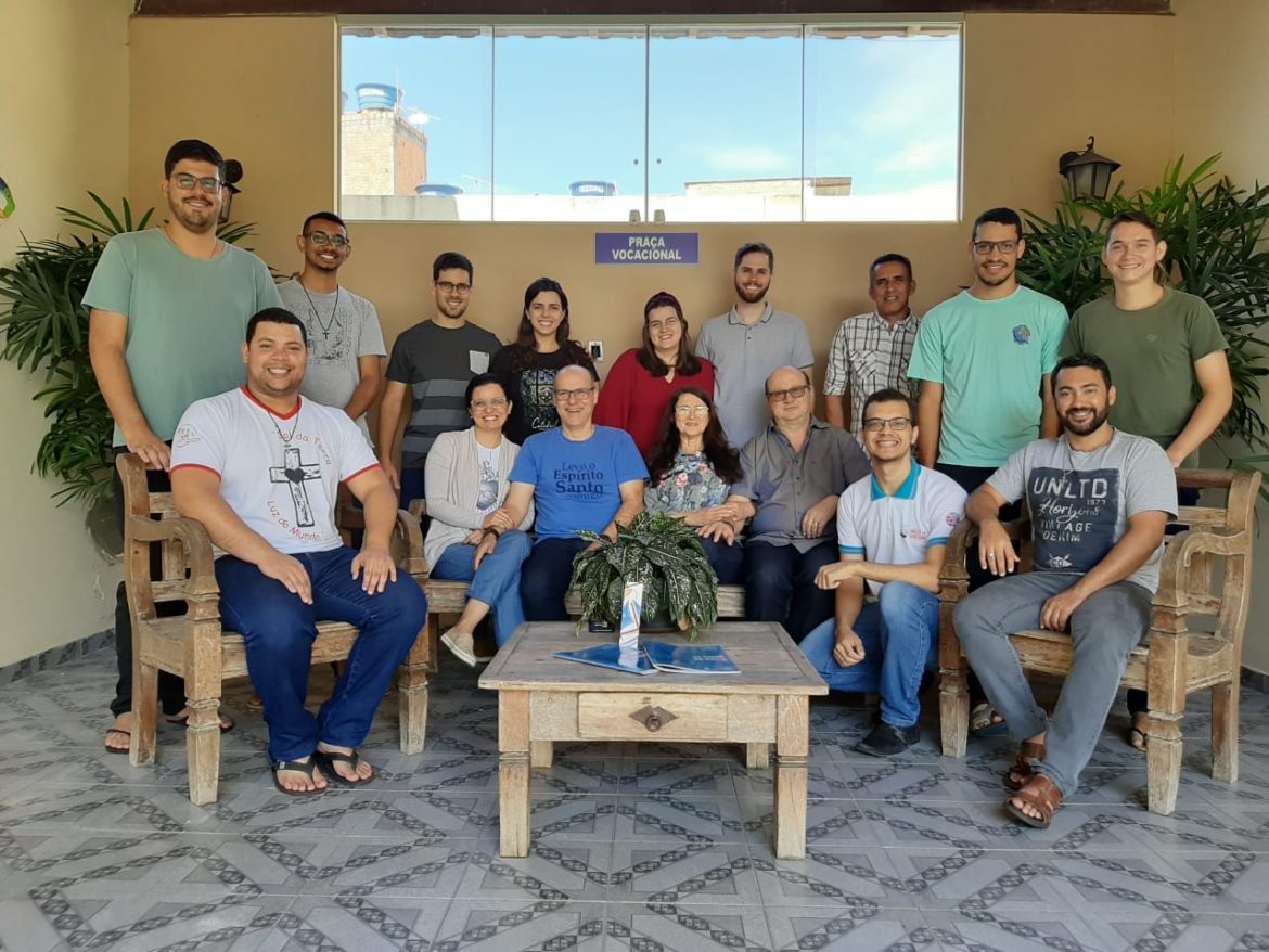 Seminaristas recebem visita da Associação Amigos do Seminário