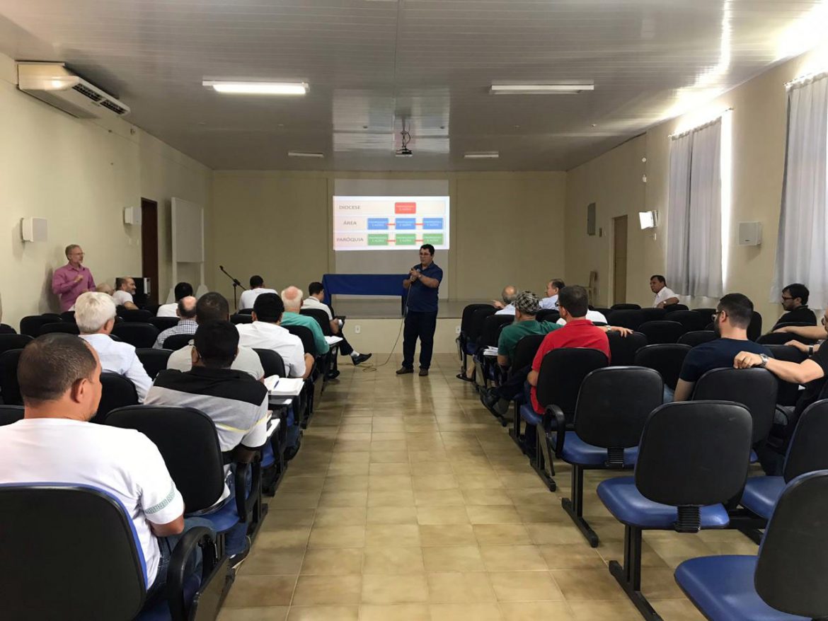 Lançada a “Sala da 10ª Assembleia” durante reunião do clero