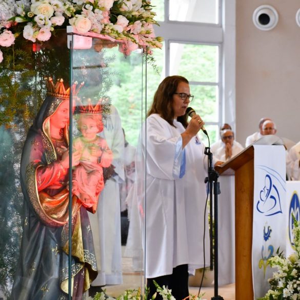 77162019_1465693610264755_7478235749708464128_o Festa de Nossa Senhora da Saúde reúne devotos em lindo momento de fé