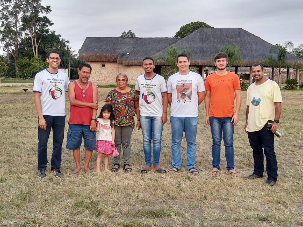 Propedeutas visitam aldeia indígena de Aracruz