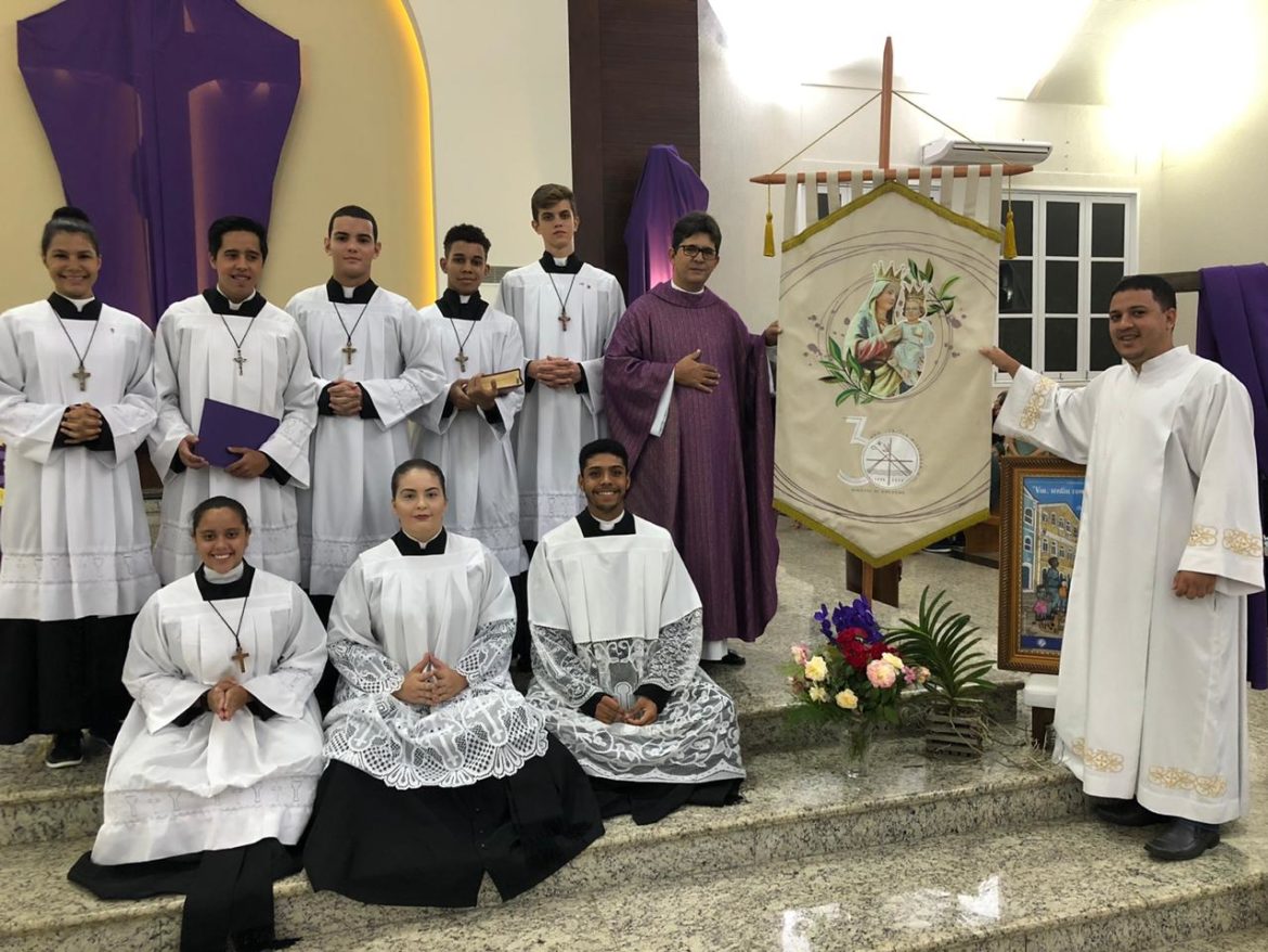 Suspensa a peregrinação do estandarte dos 30 anos