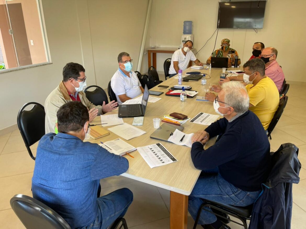 Diocese de Colatina avança na reflexão sobre o Sínodo dos Bispos