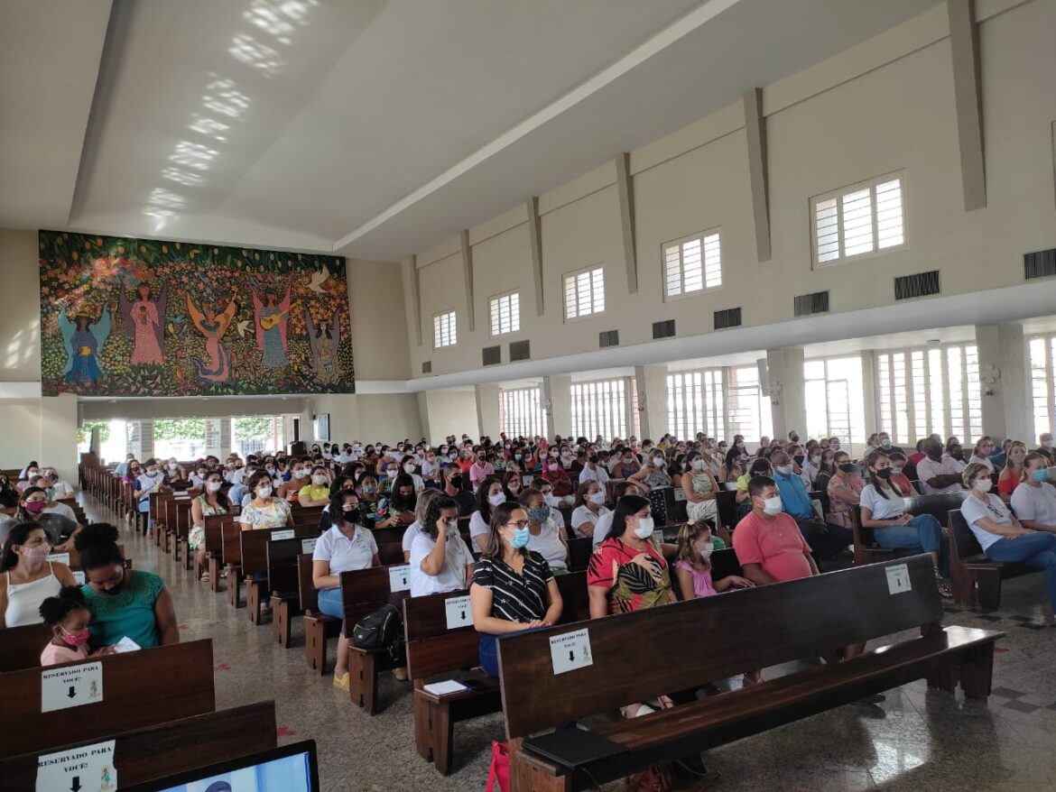 Catequistas da Área BR-101 Norte se reúnem em torno do tema da sinodalidade