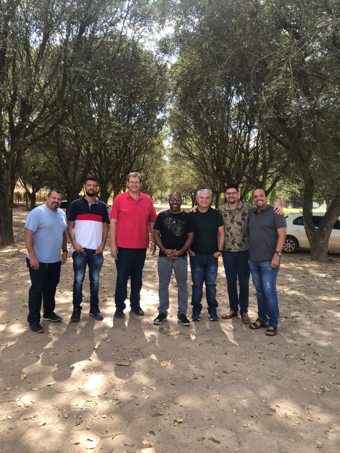 Padres se reúnem para debater pautas da Área Pastoral Linha Ita