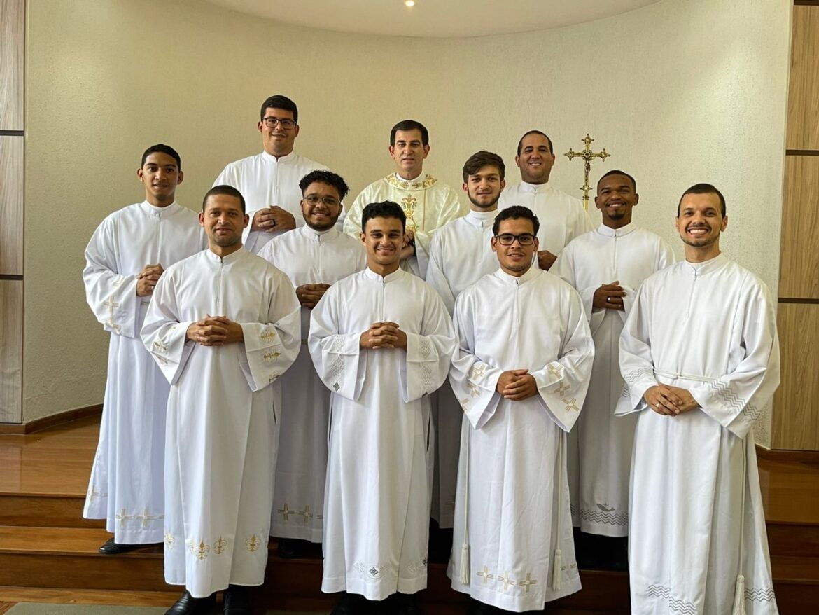 Seminaristas avançam no processo formativo