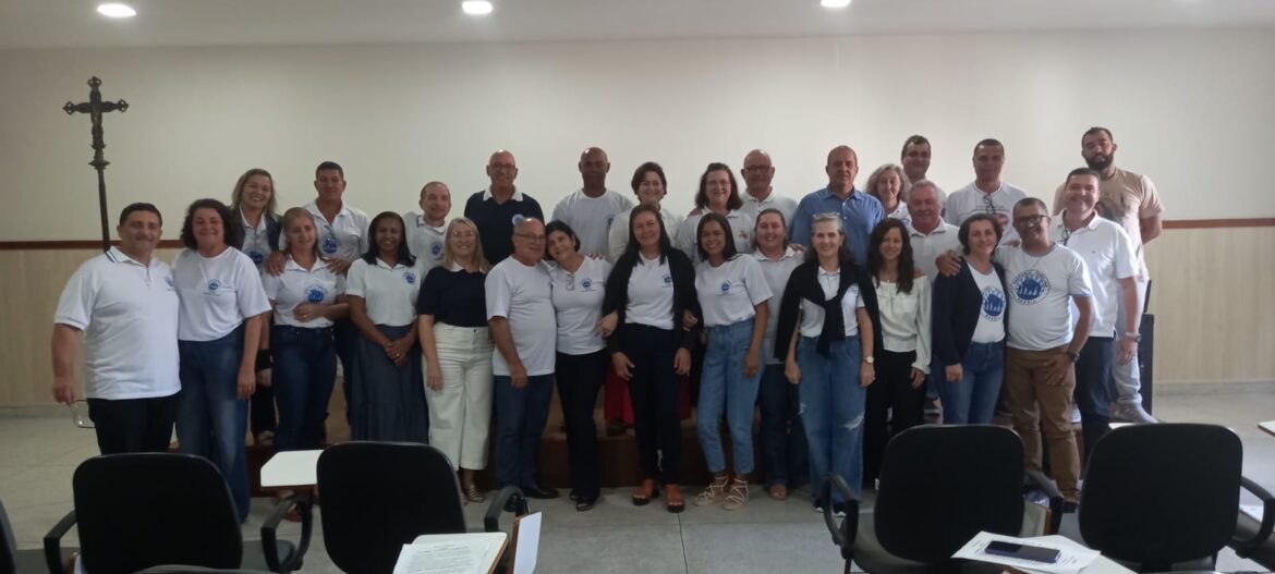 AGENTES DA PASTORAL FAMILIAR PROMOVEM MOMENTO DE DIÁLOGO EM LINHARES