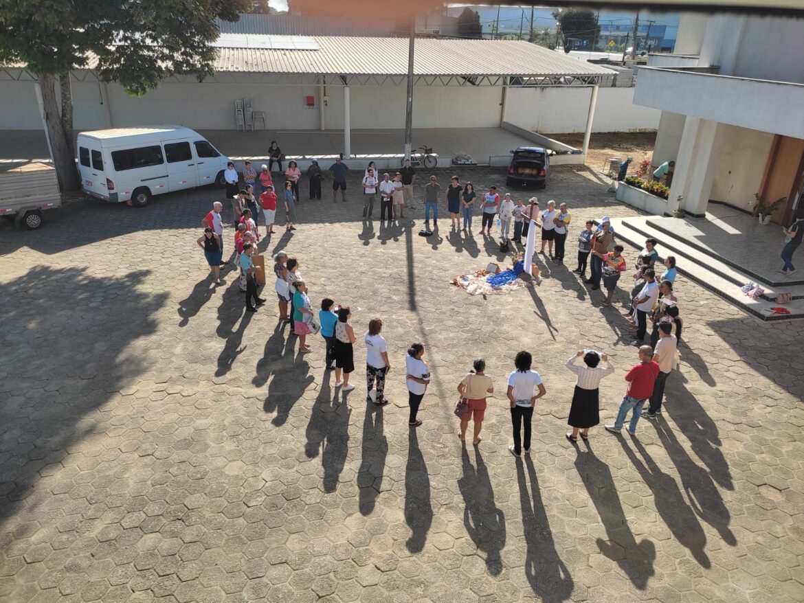 SEMANA MISSIONÁRIA: COMEÇAM VISITAS ÀS FAMÍLIAS