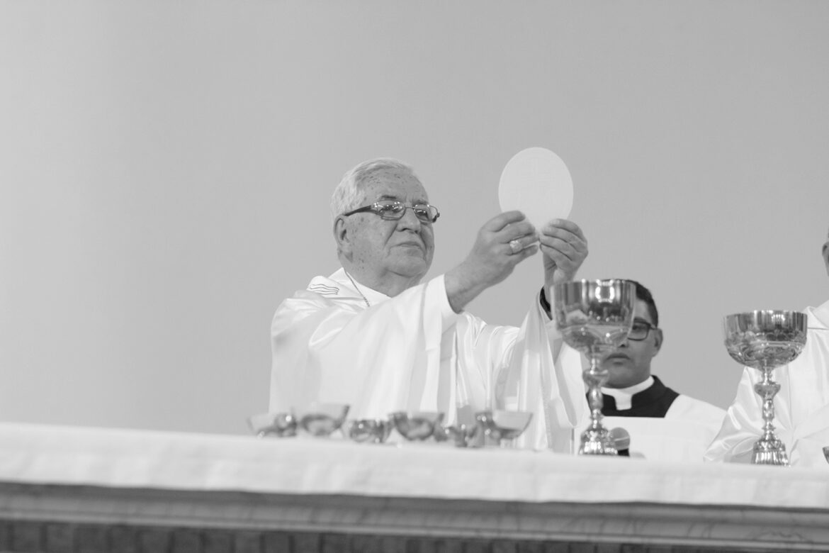 MISSAS DE EXÉQUIAS DE DOM GERALDO LYRIO ROCHA