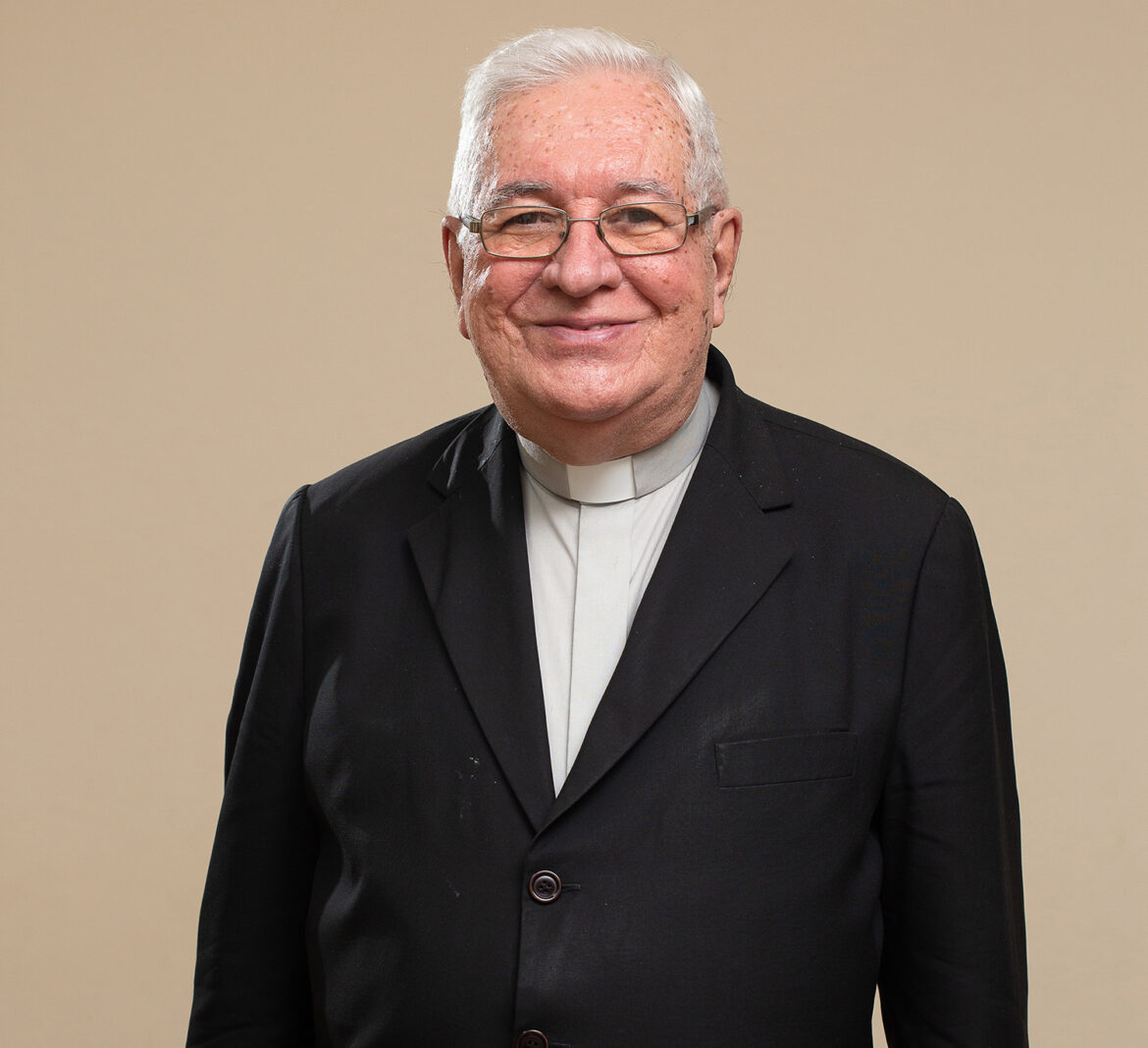 CONHEÇA A HISTÓRIA DE DOM GERALDO LYRIO ROCHA