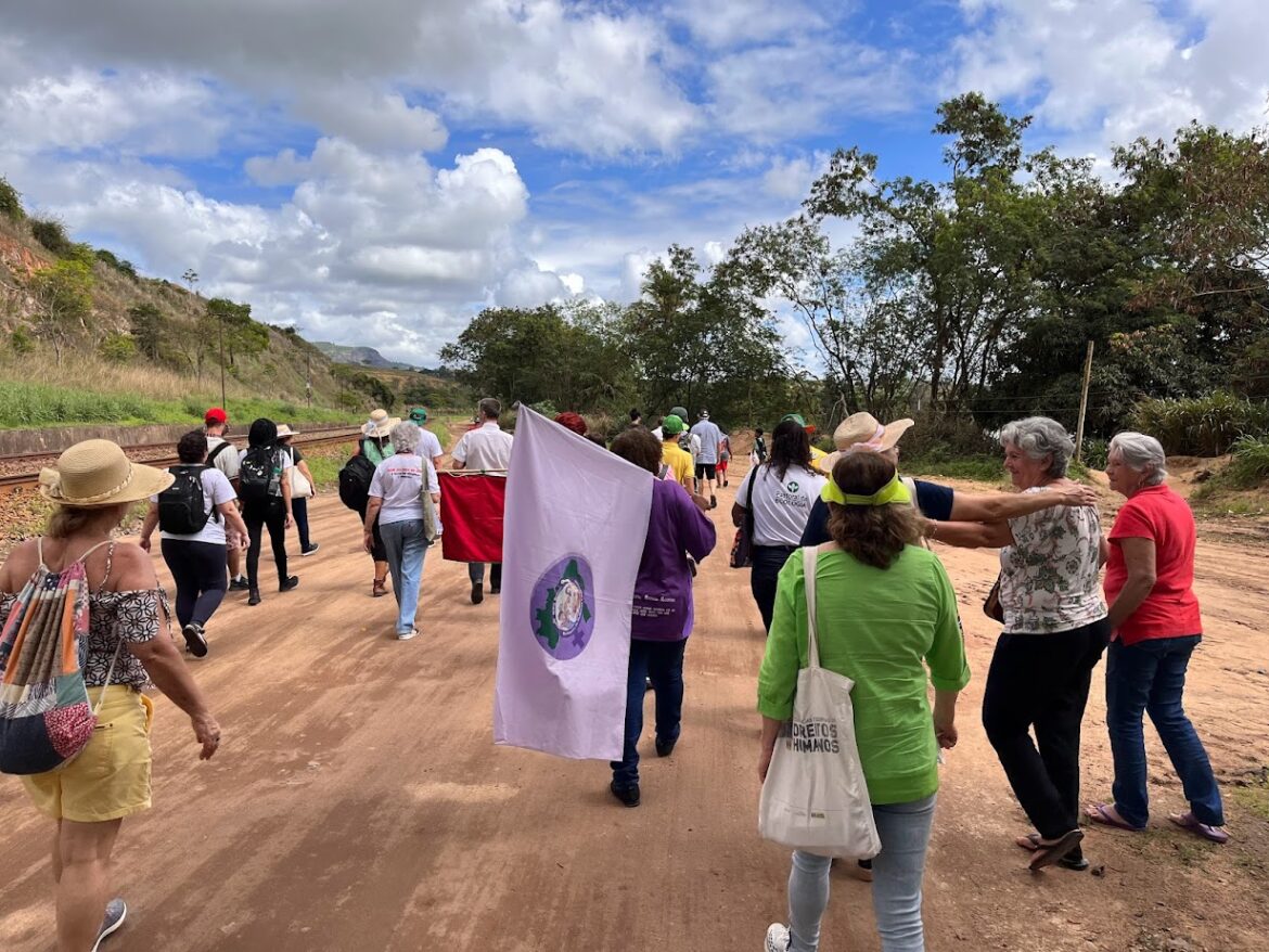 DIOCESE DE COLATINA RETOMA GRITO DOS EXCLUÍDOS E EXPÕE A DURA REALIDADE DA COMUNIDADE DE MARIA ORTIZ
