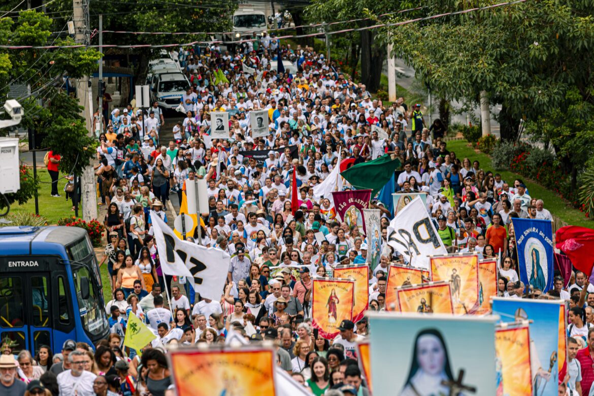 12º ENCONTRO REGIONAL DAS CEBS: COMUNHÃO, REFLEXÃO E ORAÇÃO