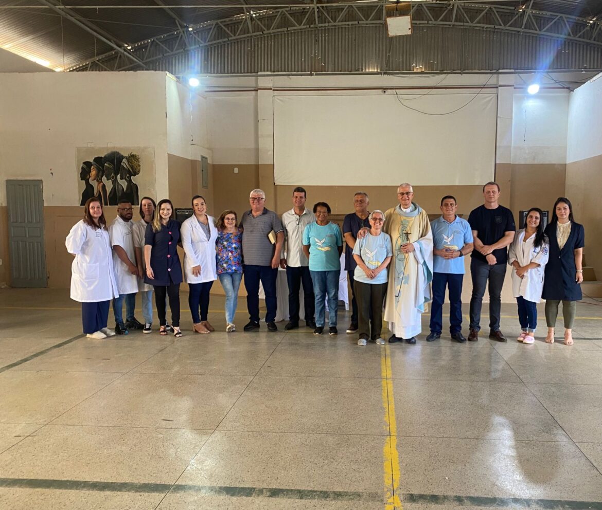 DOM LAURO VISITA PRESÍDIO EM COLATINA