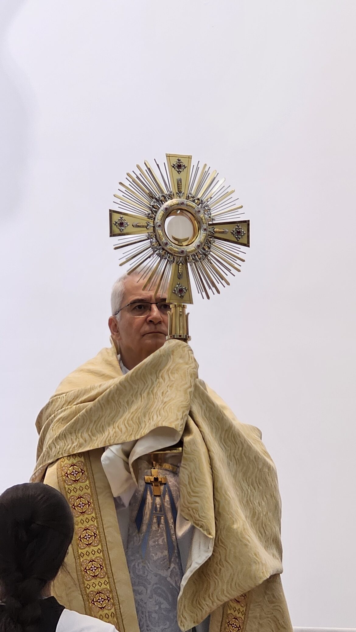DOM LAURO CELEBRA DOIS ANOS DE POSSE NA DIOCESE DE COLATINA