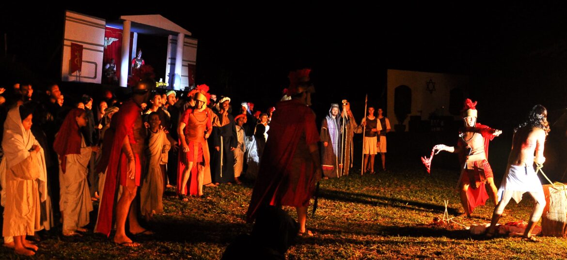 PARÓQUIA SAGRADA FAMÍLIA, DE COLATINA, PROMOVERÁ A 14ª EDIÇÃO DO TEATRO DA PAIXÃO DE CRISTO.