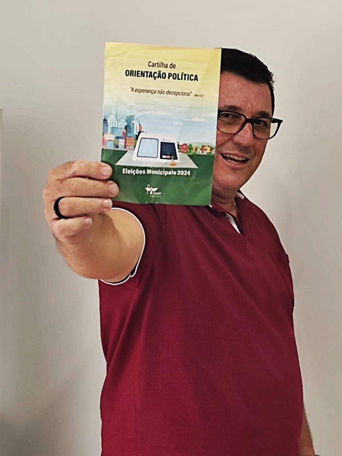 Cartilha Pe. Marinaldo (1).jpeg CNBB LANÇA CARTILHA POLITICA