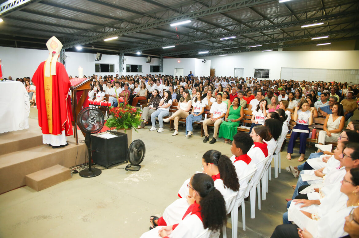 IMG_3237 PARÓQUIA DIVINO ESPÍRITO SANTO CELEBRA SEU PADROEIRO
