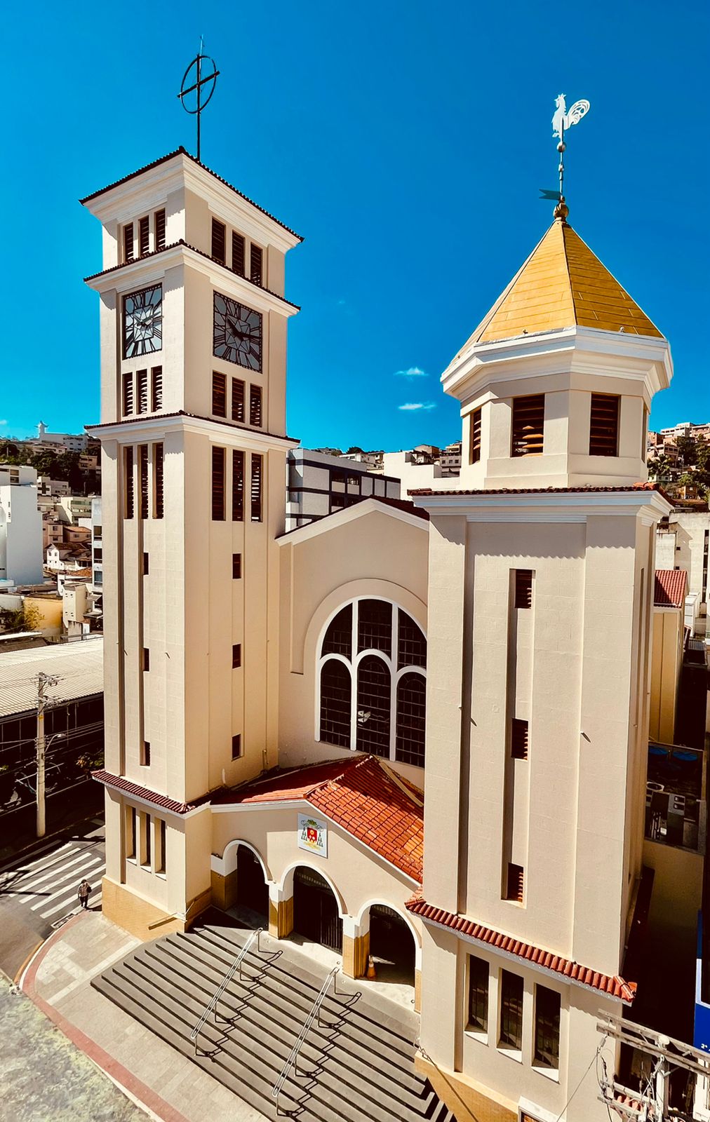 Foto 1 CELEBRAÇÃO EUCARÍSTICA MARCOU O 27° ANIVERSÁRIO DE DEDICAÇÃO DA CATEDRAL DE COLATINA (ES)