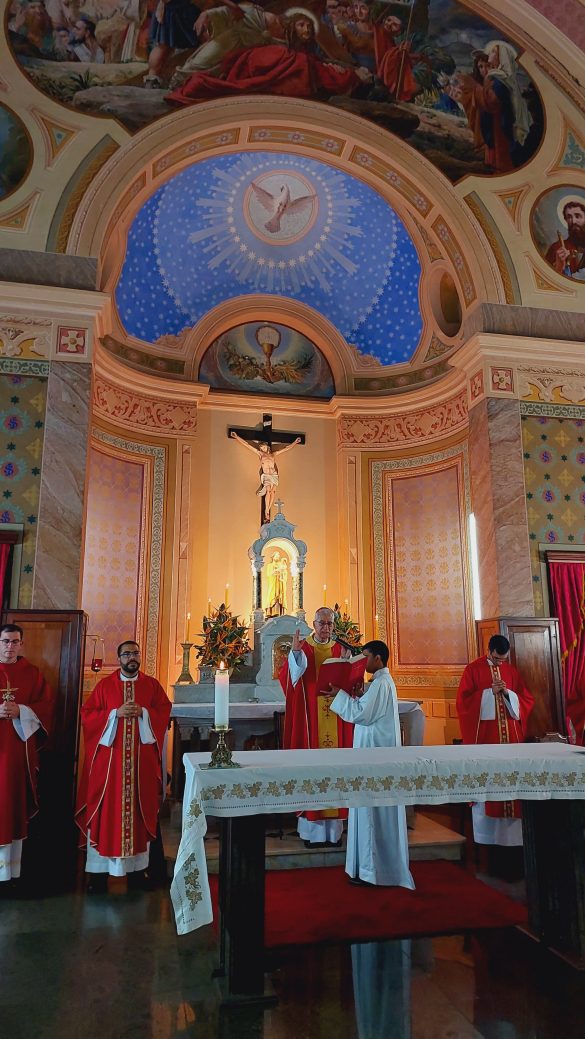 Dom Lauro encerra Tríduo dos 90 anos do Seminário São José em Mariana (MG)