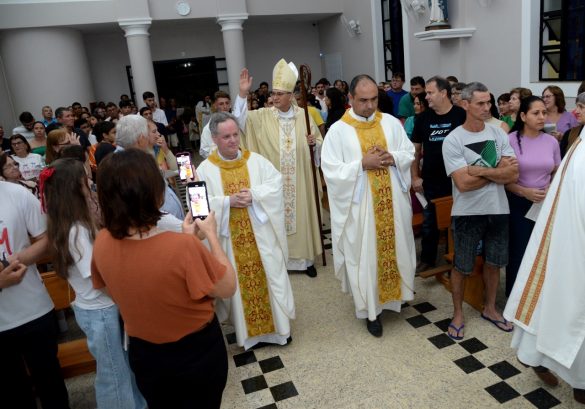 Dedicação da Igreja Matriz de São Roque: Um marco de fé