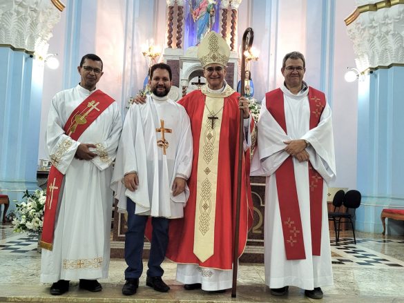 Instituição de Ministros na Paróquia Nossa Senhora Auxiliadora marca a Festa de São Bartolomeu