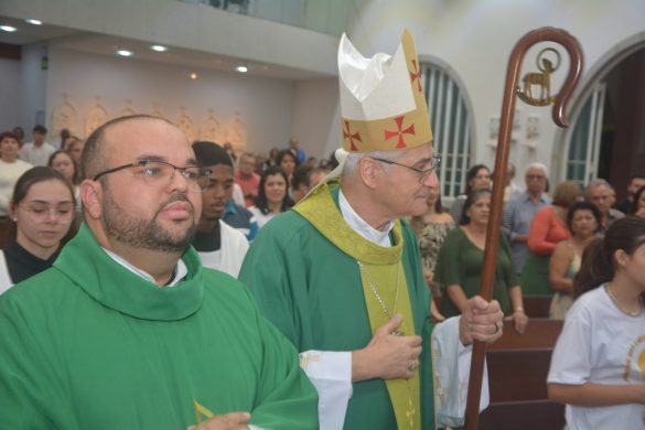 D. Lauro a Pe. Marciel: “Continue a oferecer ao povo o verdadeiro Pão do céu”