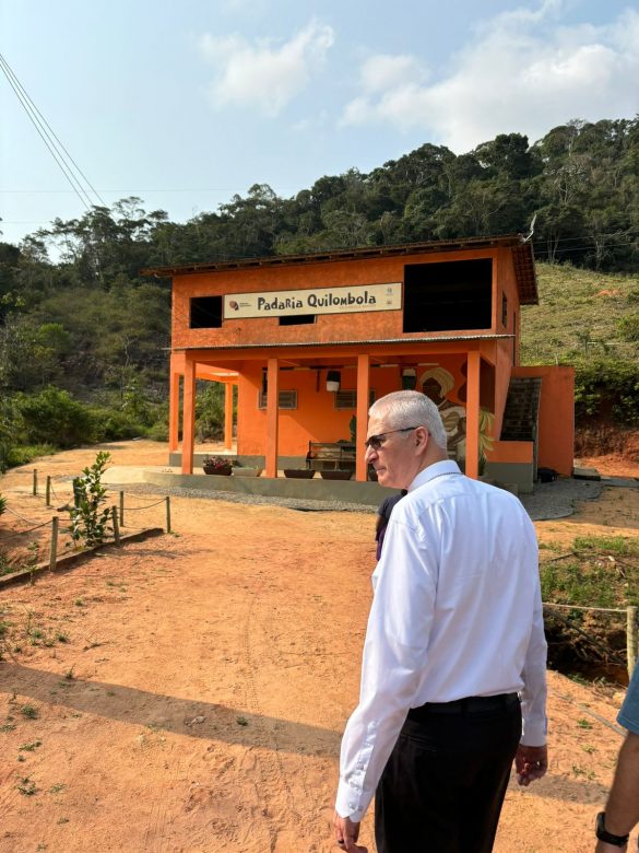 Dom Lauro visita Comunidade Quilombola: Um encontro de ‘Participação, Comunhão e Missão’