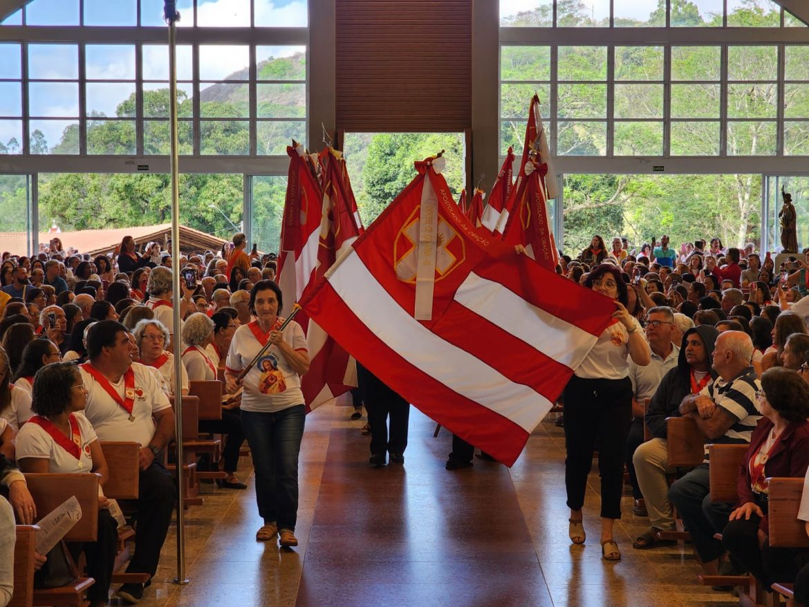Romaria do Apostolado da Oração reúne aproximadamente mil membros em Ibiraçu