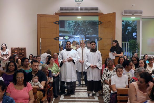 Família Franciscana de Colatina celebra os 800 anos das Chagas de São Francisco de Assis
