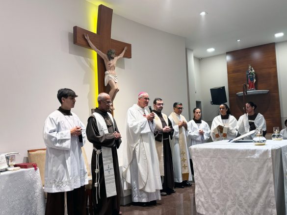 Família Franciscana de Colatina celebra os 800 anos das Chagas de São Francisco de Assis