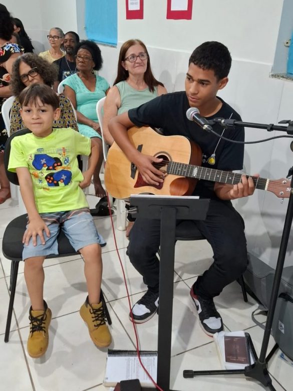 Dom Lauro preside Missa que celebra a transformação social no Território da Paz