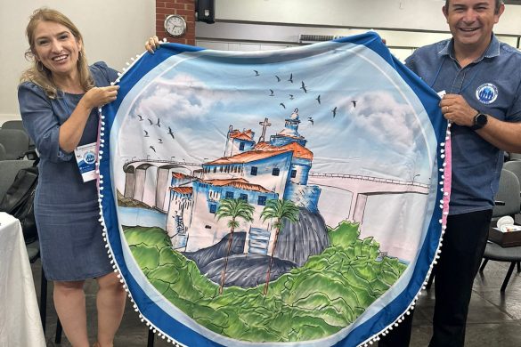 Pastoral Familiar da Diocese de Colatina marca presença em Assembleia do Regional Leste 3