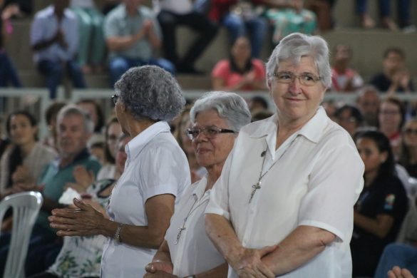 Padre Neil assume como novo pároco da Paróquia São Sebastião