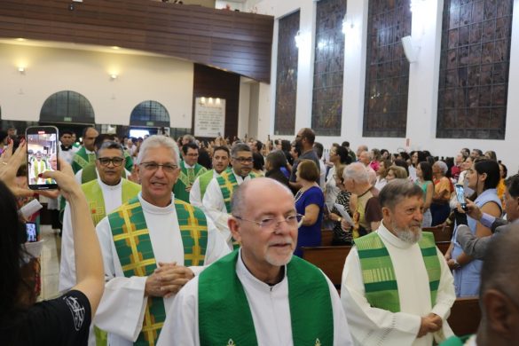 Catedral de Colatina acolhe novo Pastor: Pe. Irineu Sales assume como pároco e cura