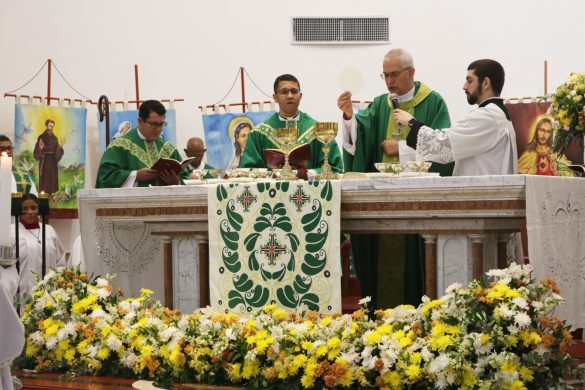 Catedral de Colatina acolhe novo Pastor: Pe. Irineu Sales assume como pároco e cura