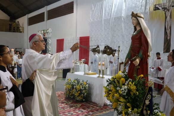Paróquia Santa Luzia de Pancas acolhe Pe. Paulo César como novo pároco