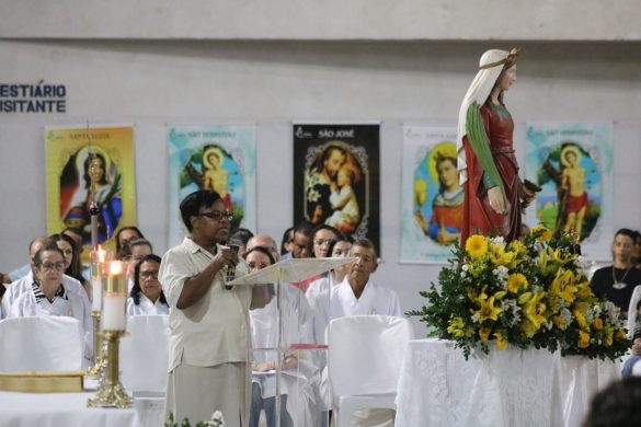 Paróquia Santa Luzia de Pancas acolhe Pe. Paulo César como novo pároco