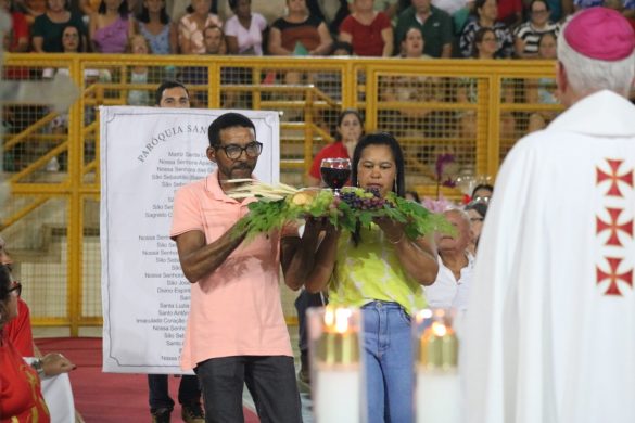 Paróquia Santa Luzia de Pancas acolhe Pe. Paulo César como novo pároco