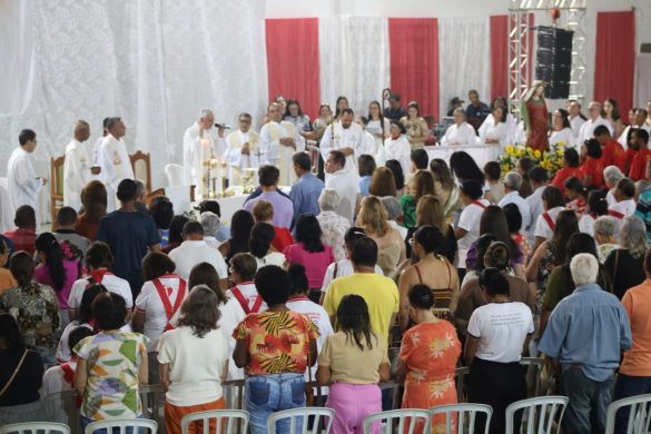 Paróquia Santa Luzia de Pancas acolhe Pe. Paulo César como novo pároco