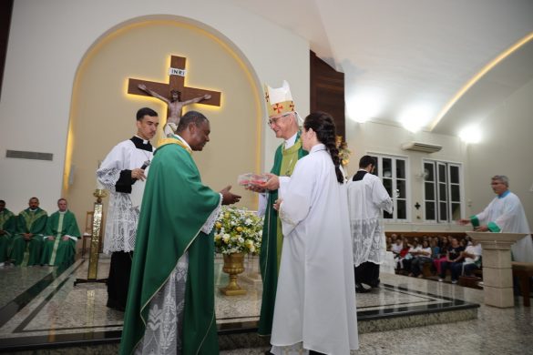 Marilândia recebe Padre José Valdecy como novo pároco da Paróquia Nossa Senhora Auxiliadora
