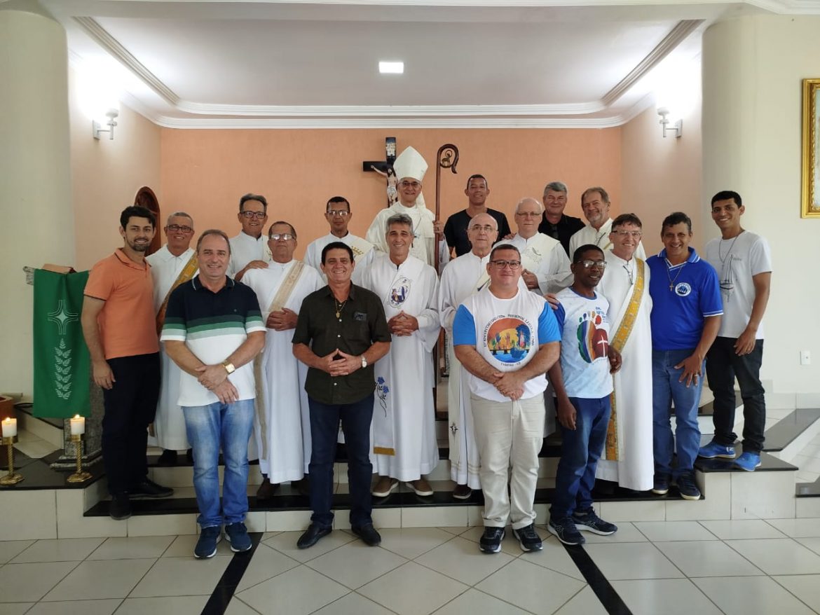 Diocese de Colatina realiza Retiro Anual de Espiritualidade para diáconos permanentes e candidatos ao diaconato