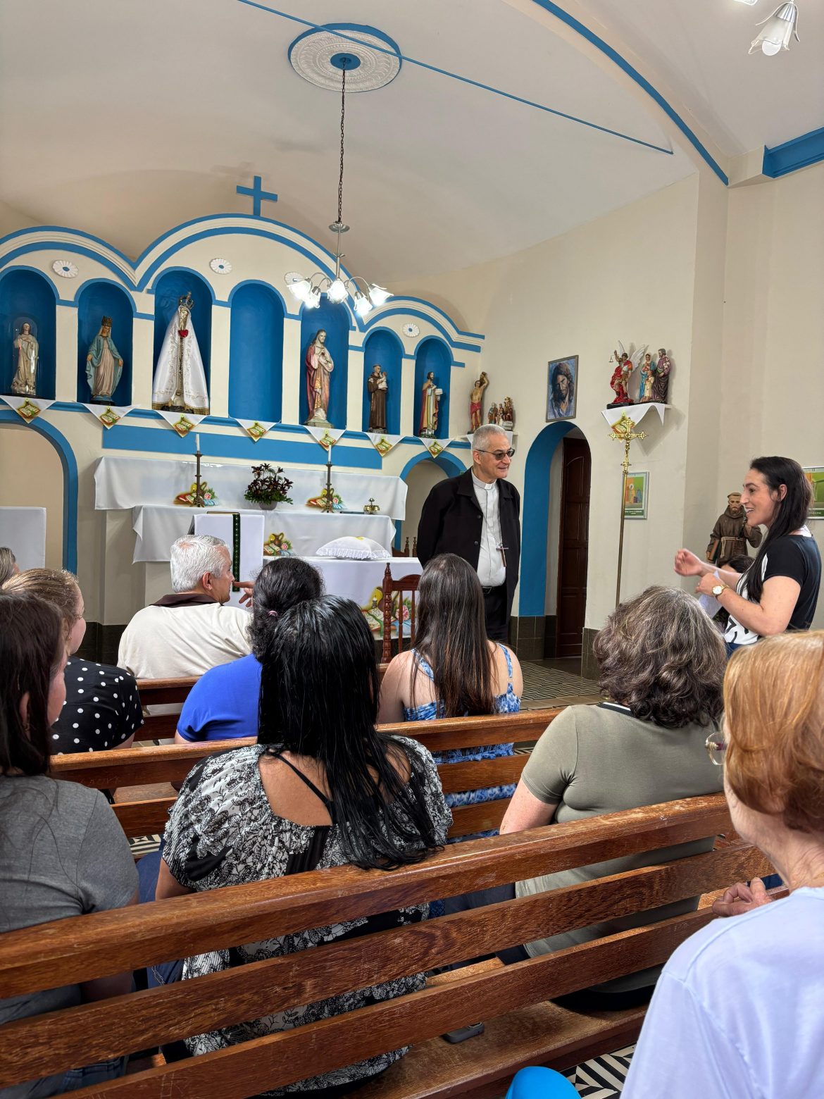Celebração da Crisma marca o encerramento da Visita Pastoral à Paróquia de Santa Teresa