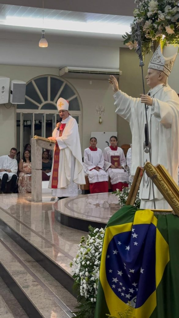 Dom Lauro celebra a Festa de São João Paulo II destacando a fé, a vigilância e a missão universal da Igreja