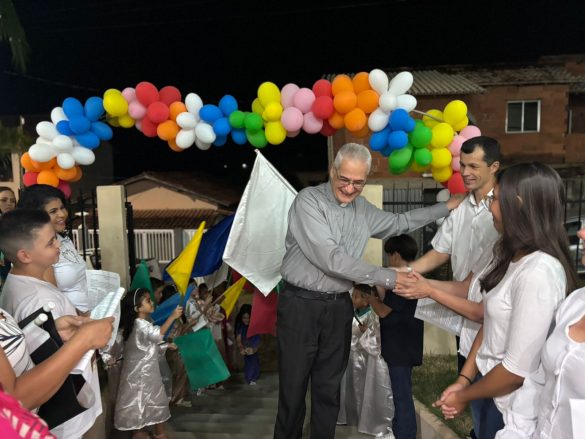 Dom Lauro realiza visita pastoral à Paróquia São José em João Neiva