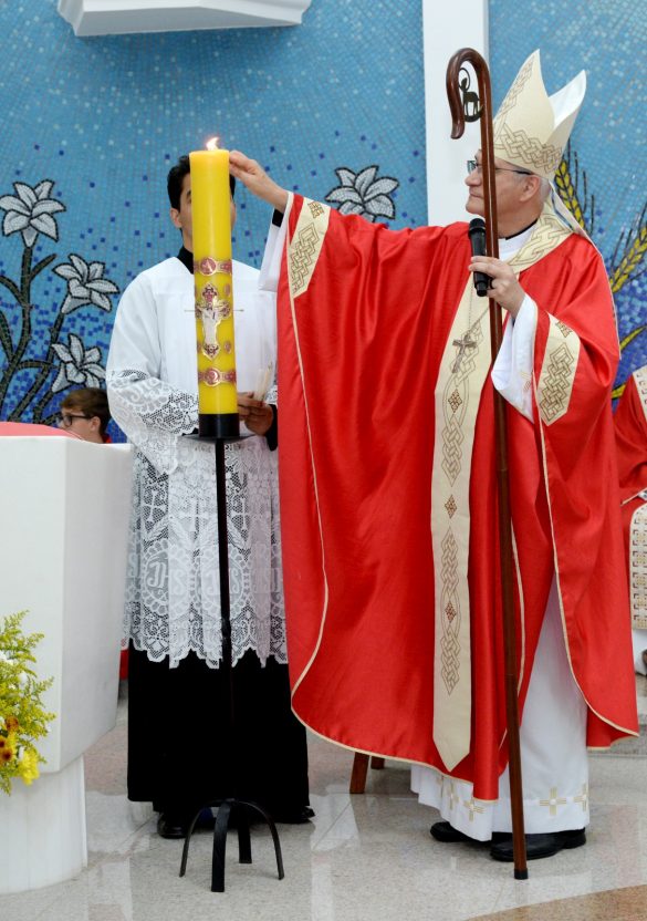 Crisma na Paróquia São Roque de São Roque do Canaã