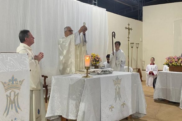 Centenário da Comunidade Nossa Senhora da Saúde é celebrado com Missa presidida por Dom Lauro