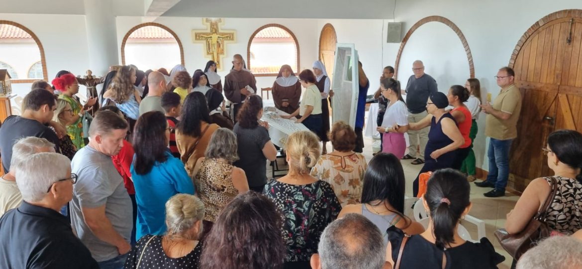 “Vai segura minha alma”: Família Franciscana Colatinense se despede de Irmã Marlene Maria dos Arcanjos
