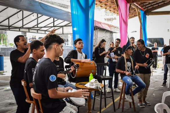 Diocese de Colatina celebra 40 anos do Encontro de Jovens com Cristo em Ibiraçu