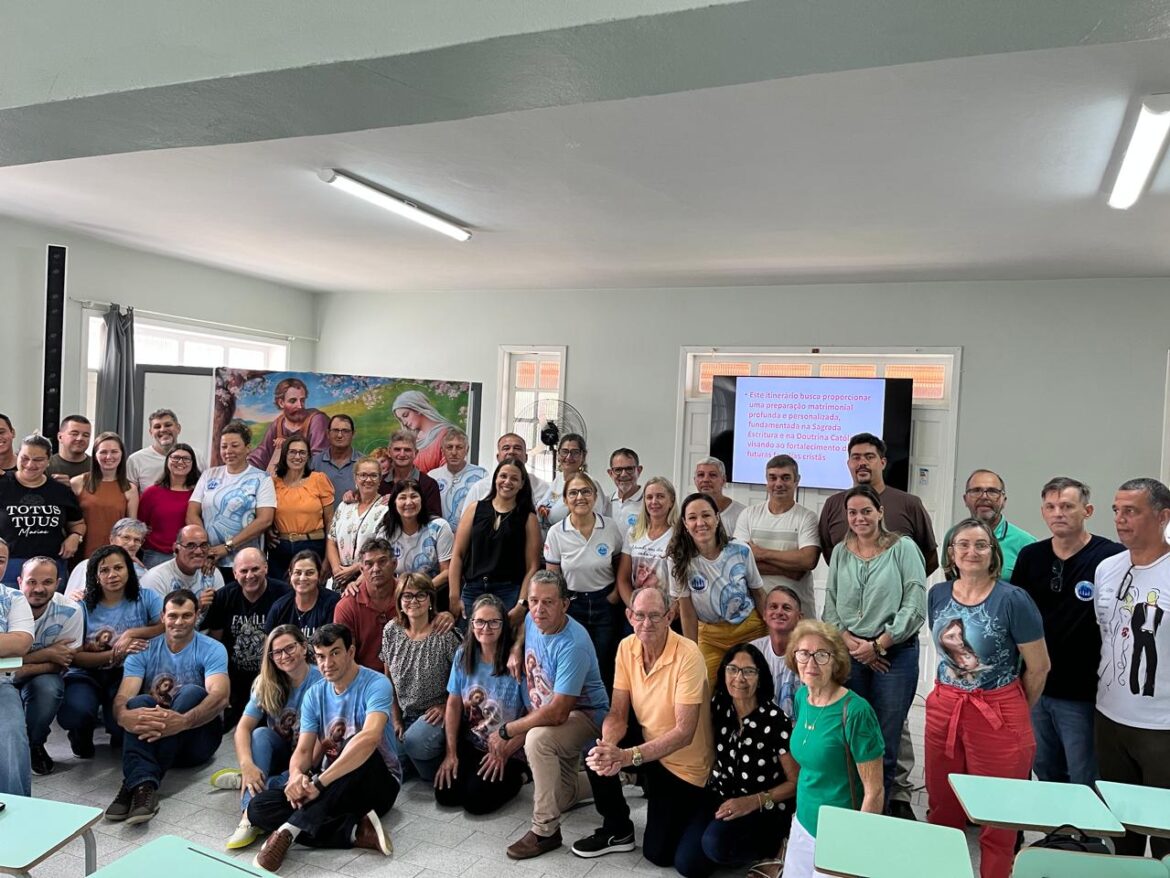 PASTORAL FAMILIAR REALIZA FORMAÇÃO PARA AGENTES DO SETOR PRÉ-MATRIMÔNIO