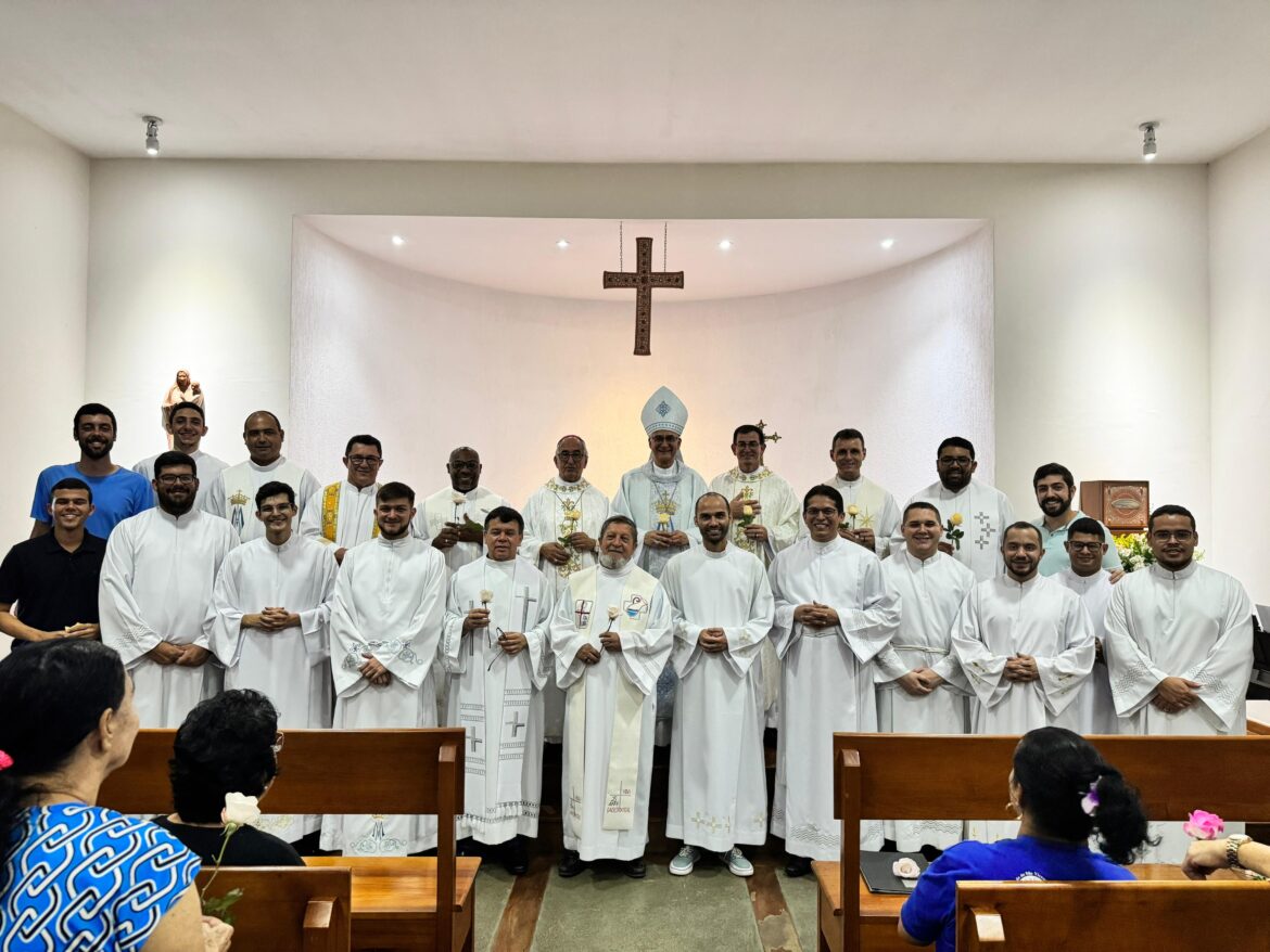 FESTA DE MARIA, MÃE DA IGREJA, É CELEBRADA NO SEMINÁRIO DIOCESANO