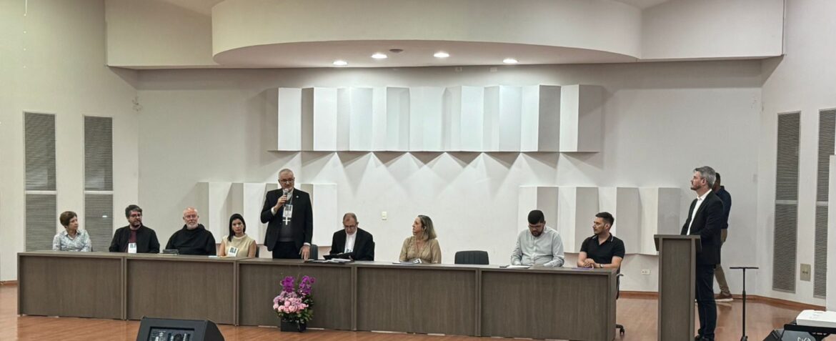 DIOCESE DE COLATINA PARTICIPA DO 15º ENCONTRO NACIONAL DE ARQUITETURA E ARTES SACRAS